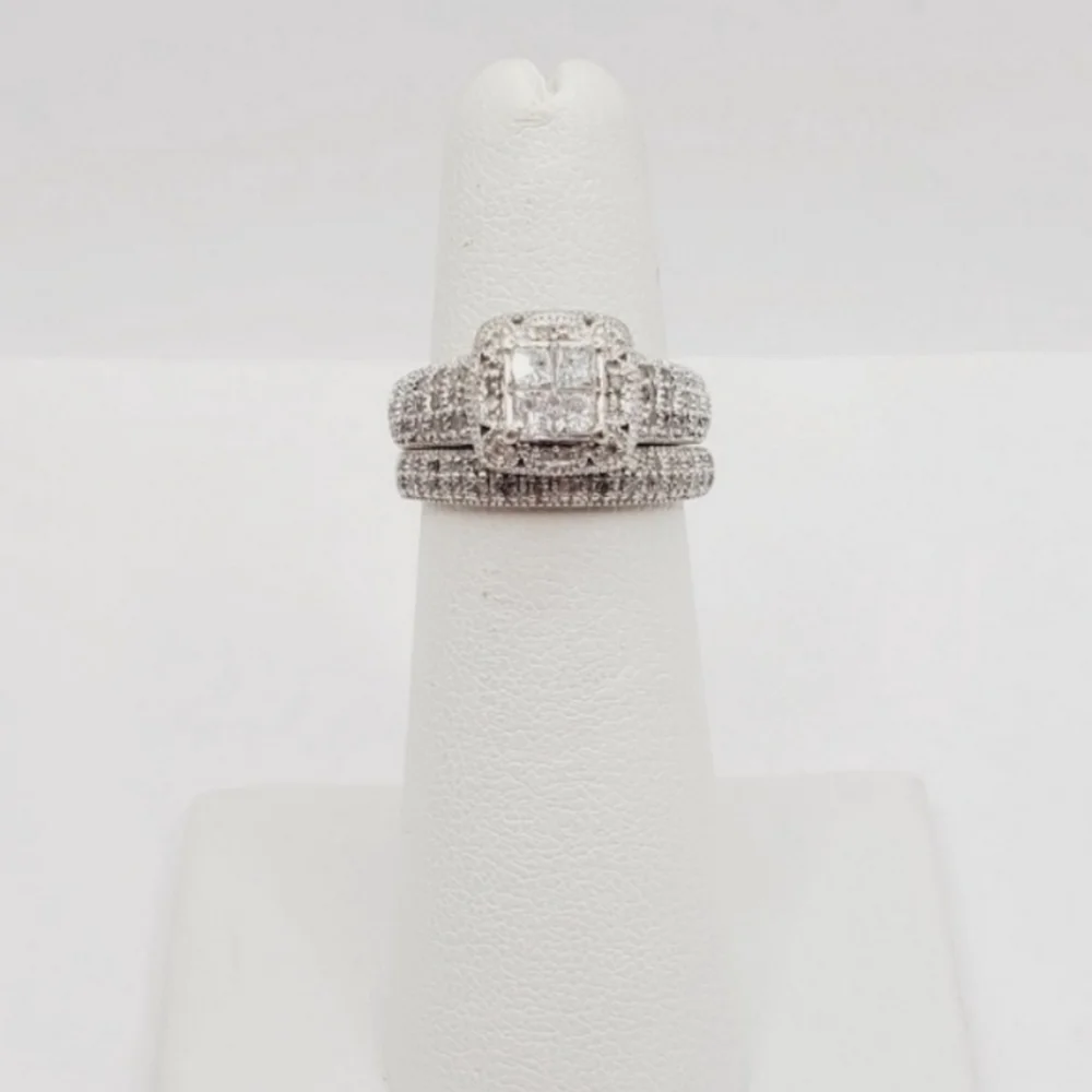 14k White Gold Diamond Engagement Ring & Wedding Band Bridal Set